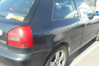 Retroviseur droit AUDI A3 1