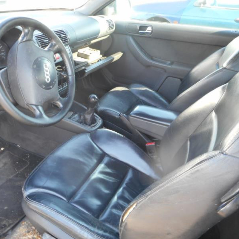 Retroviseur droit AUDI A3 1 Photo n°15