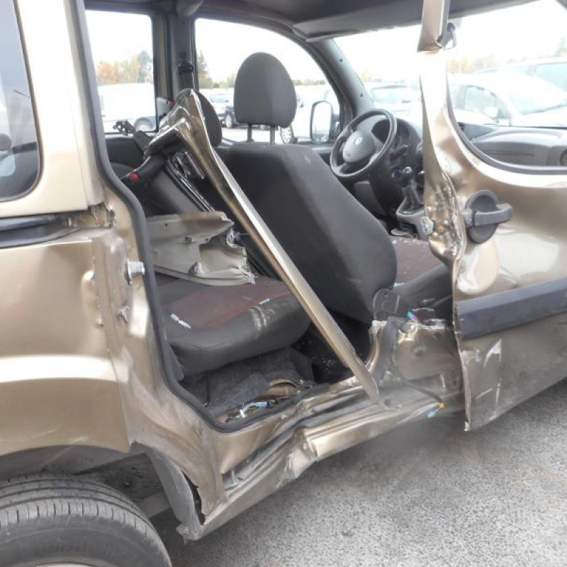 Bras essuie glace arriere FIAT DOBLO 1 Photo n°3