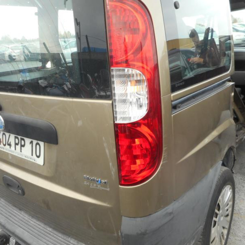 Bras essuie glace arriere FIAT DOBLO 1 Photo n°4