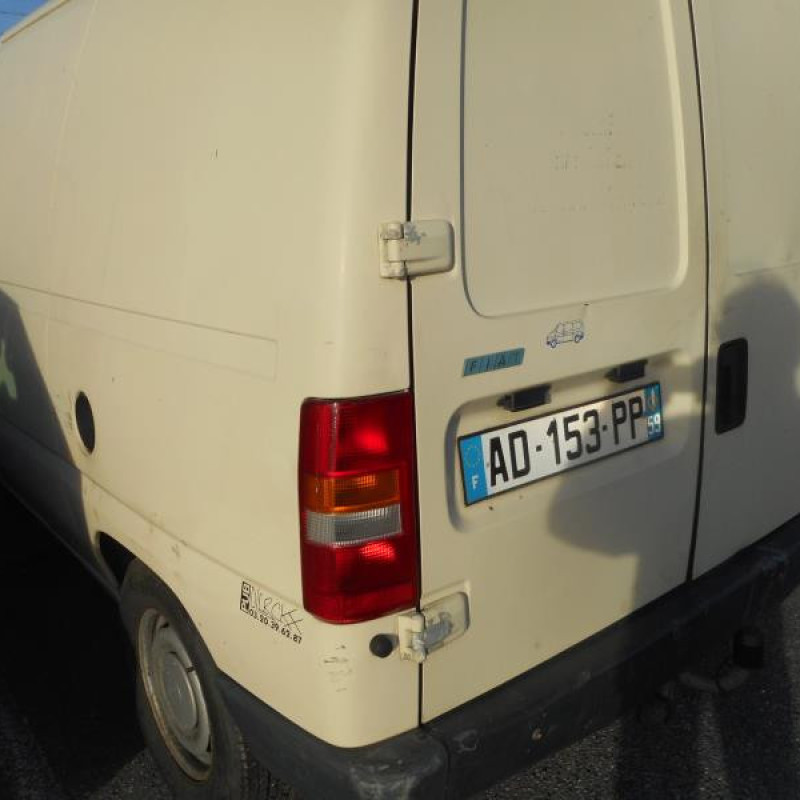 Optique avant principal gauche (feux)(phare) FIAT SCUDO 1 Photo n°6