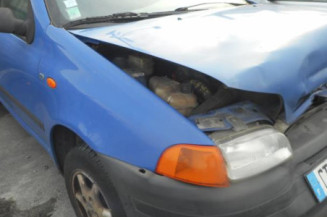 Retroviseur gauche FIAT PUNTO 1