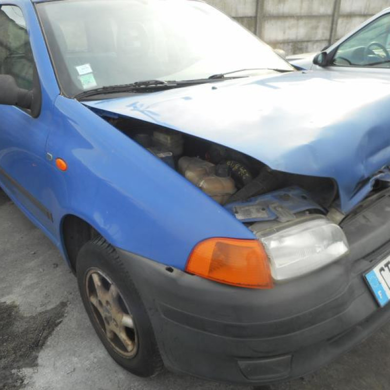 Retroviseur gauche FIAT PUNTO 1 Photo n°5