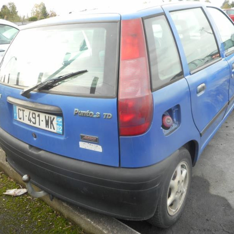Retroviseur gauche FIAT PUNTO 1 Photo n°6