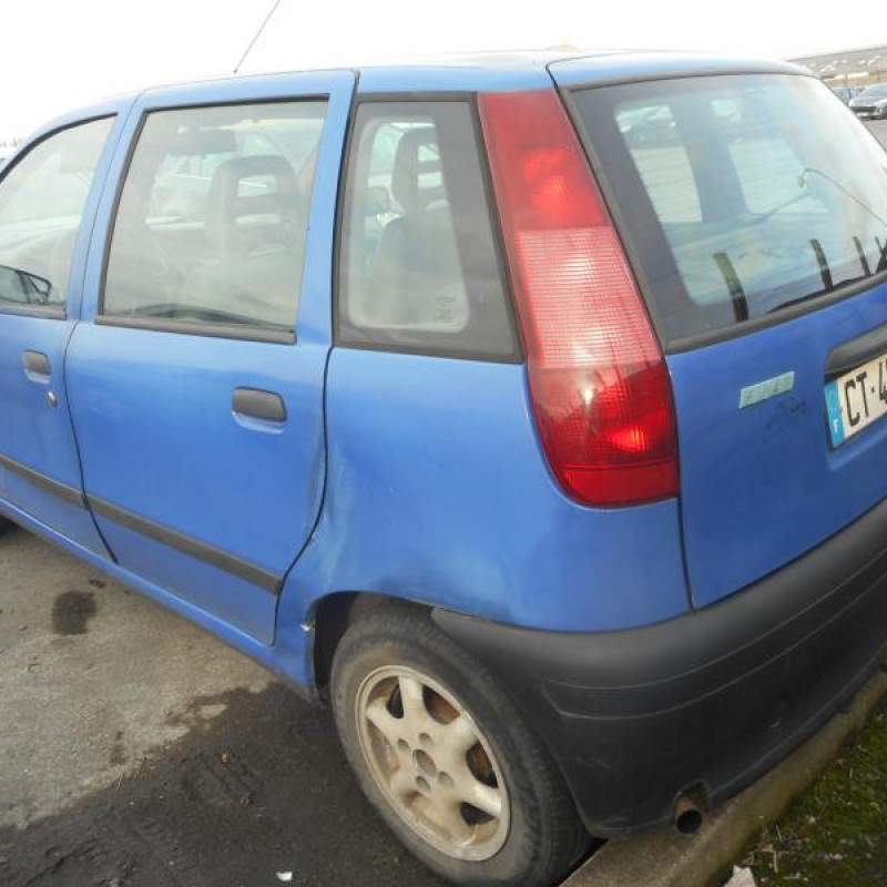 Retroviseur gauche FIAT PUNTO 1 Photo n°7
