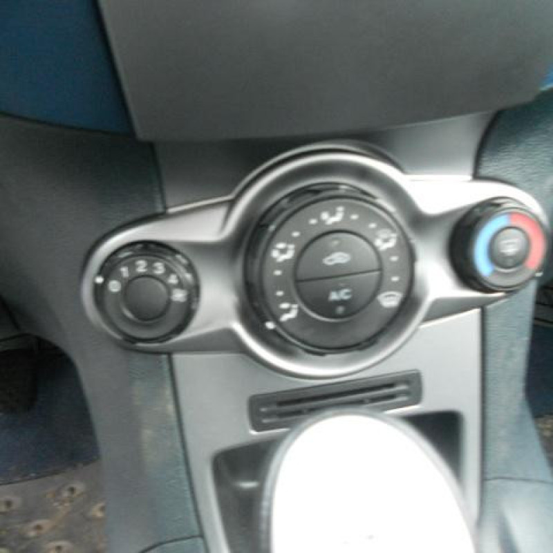 Commodo phare FORD FIESTA 6 Photo n°9