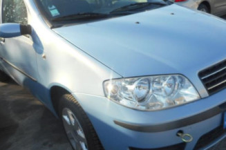 Retroviseur droit FIAT PUNTO 2