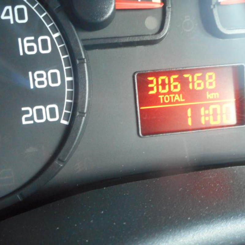 Retroviseur droit FIAT PUNTO 2 Photo n°8