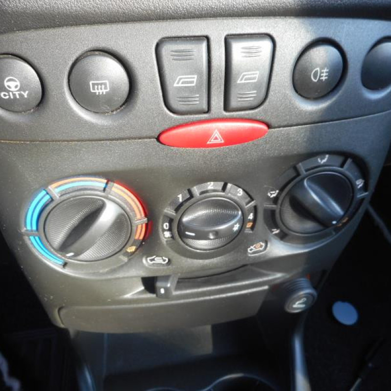 Retroviseur droit FIAT PUNTO 2 Photo n°10