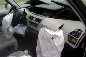 Bras essuie glace avant droit CITROEN C4 GRAND PICASSO 1 Photo n°1
