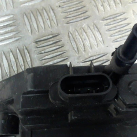 Serrure avant droit RENAULT SCENIC 2