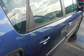 Serrure avant droit RENAULT SCENIC 2