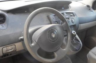 Serrure avant droit RENAULT SCENIC 2