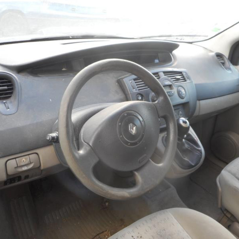 Serrure avant droit RENAULT SCENIC 2 Photo n°8