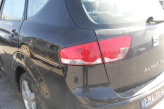 Retroviseur droit SEAT ALTEA