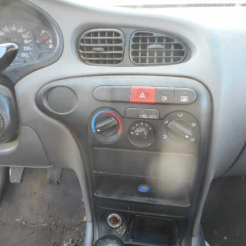 Retroviseur gauche HYUNDAI LANTRA 2 Photo n°9