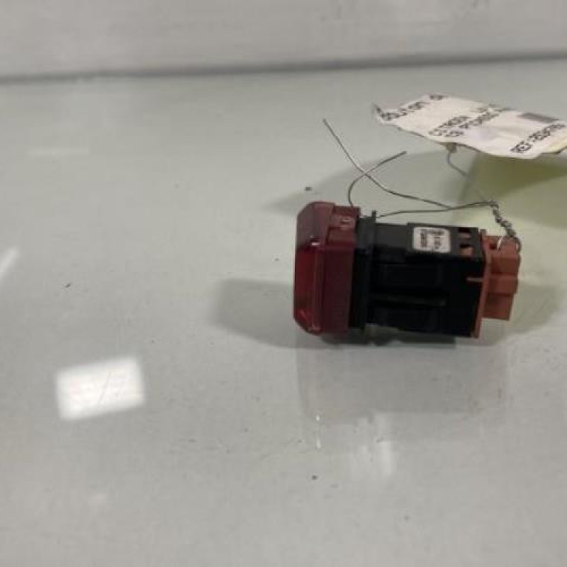 Bouton de warning CITROEN C3 PICASSO Photo n°2