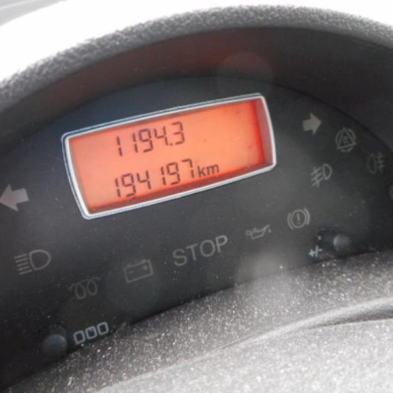 Retroviseur gauche CITROEN C8 Photo n°10
