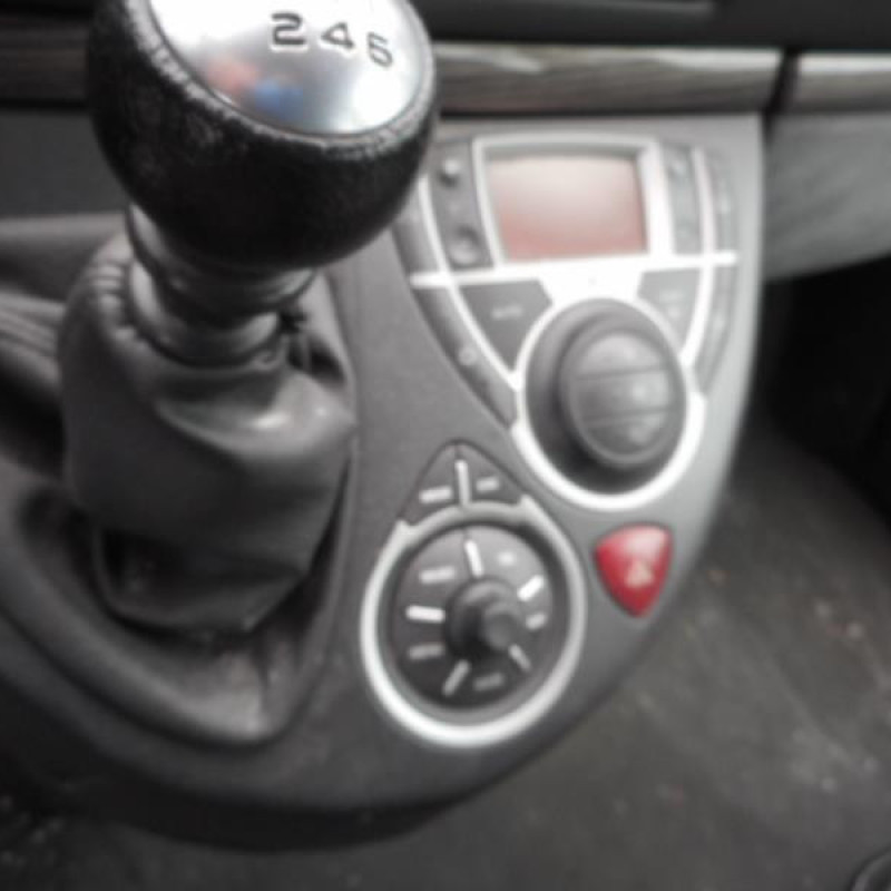 Retroviseur gauche CITROEN C8 Photo n°11