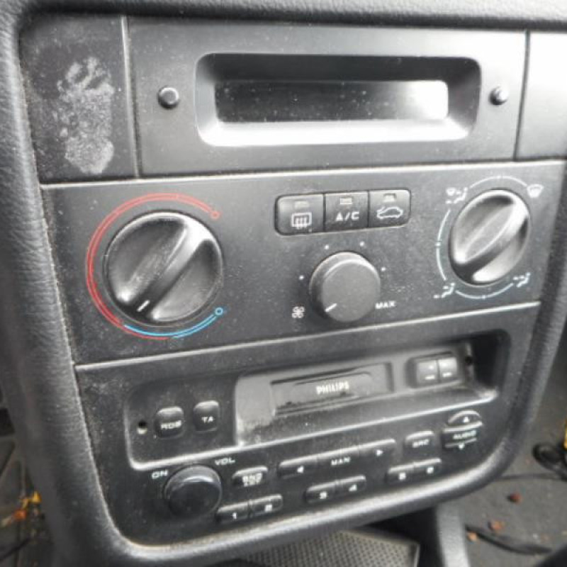 Retroviseur gauche PEUGEOT 406 Photo n°10