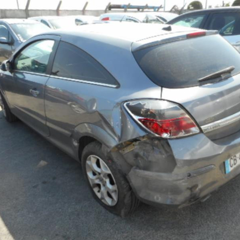 Pompe lave glace avant OPEL ASTRA H Photo n°8