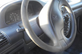 Serrure avant droit PEUGEOT EXPERT 1