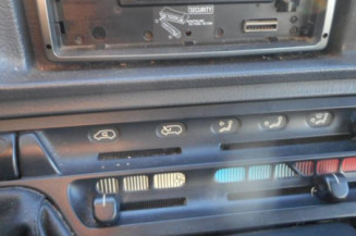 Serrure avant droit PEUGEOT EXPERT 1