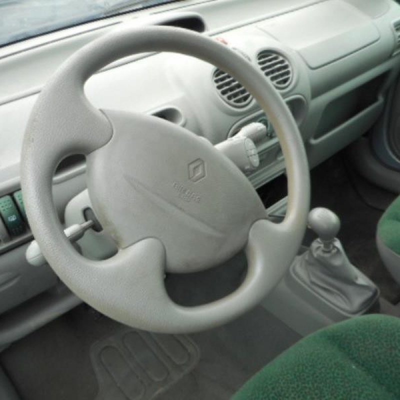 Compresseur clim RENAULT TWINGO 1 Photo n°8