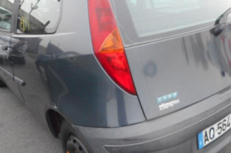 Retroviseur gauche FIAT PUNTO 2