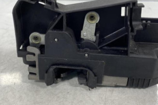 Serrure avant droit RENAULT TRAFIC 2