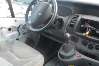 Serrure avant droit RENAULT TRAFIC 2