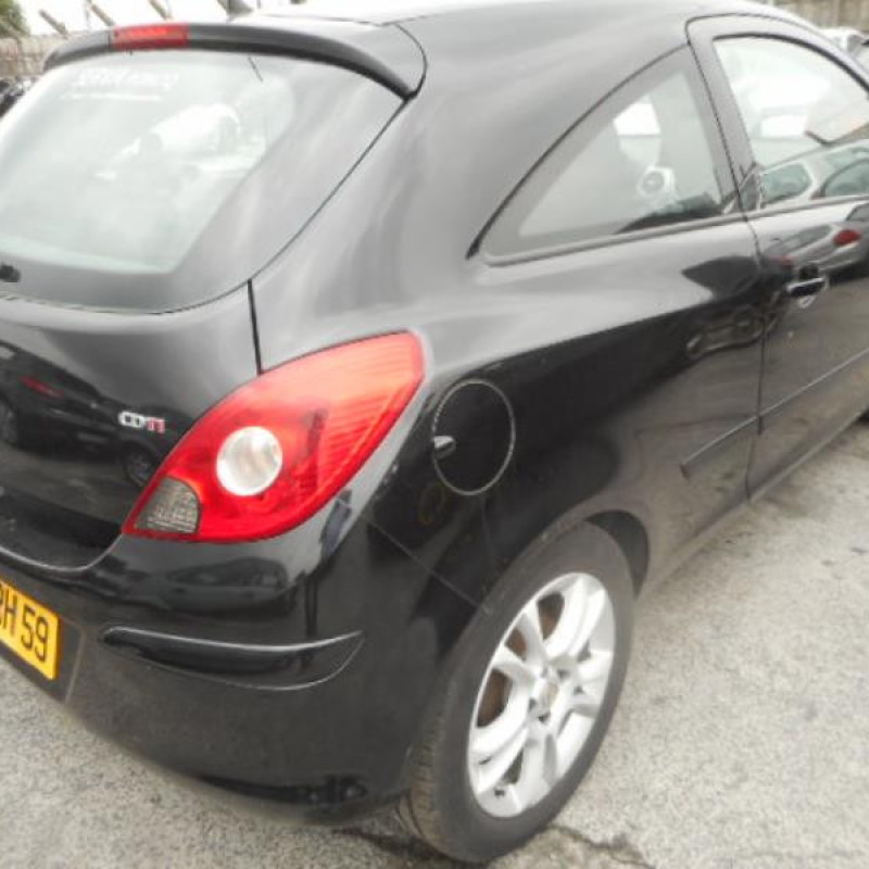 Ceinture arriere gauche OPEL CORSA D Photo n°7