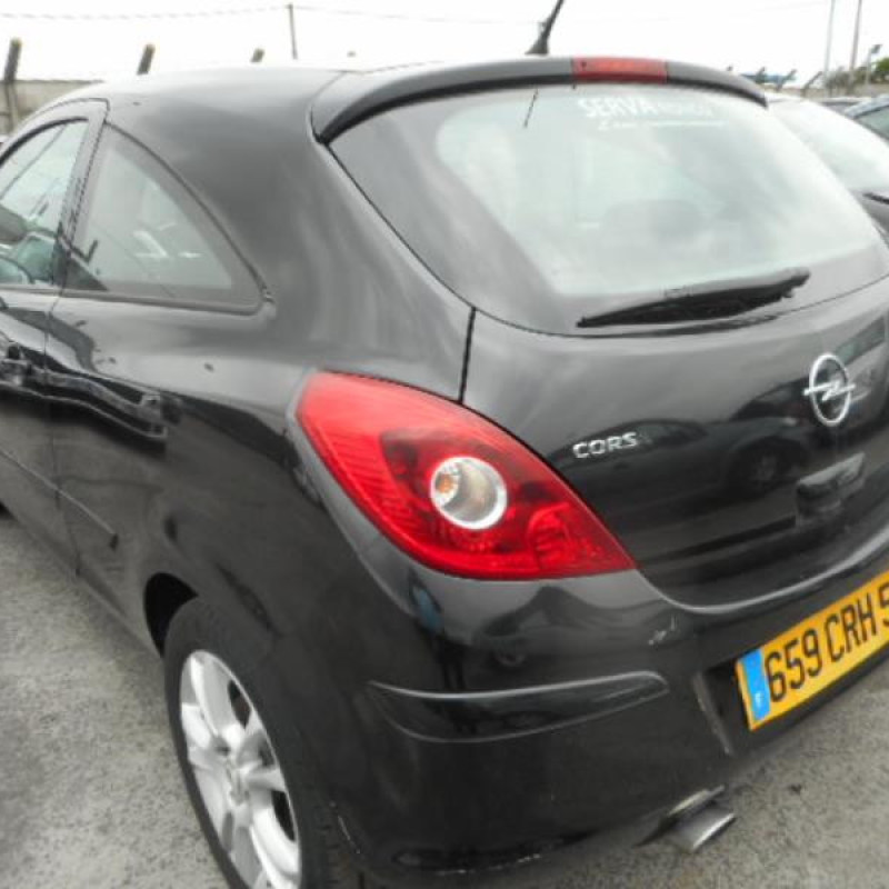 Ceinture arriere gauche OPEL CORSA D Photo n°8