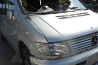 Amortisseur avant droit MERCEDES CLASSE V 638