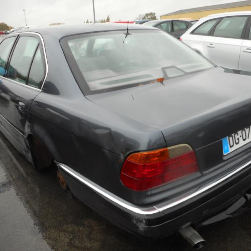 Porte arriere gauche BMW SERIE 7 E38 Photo n°7