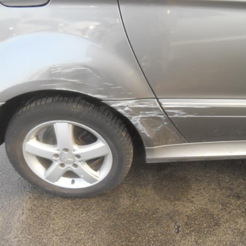 Porte arriere droit MERCEDES CLASSE B 245 Photo n°8