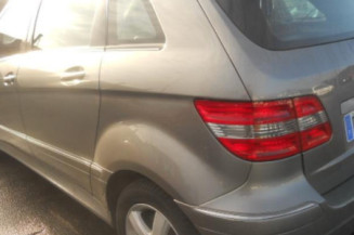 Porte arriere droit MERCEDES CLASSE B 245
