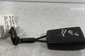 Attache ceinture arriere gauche OPEL ASTRA H Photo n°1