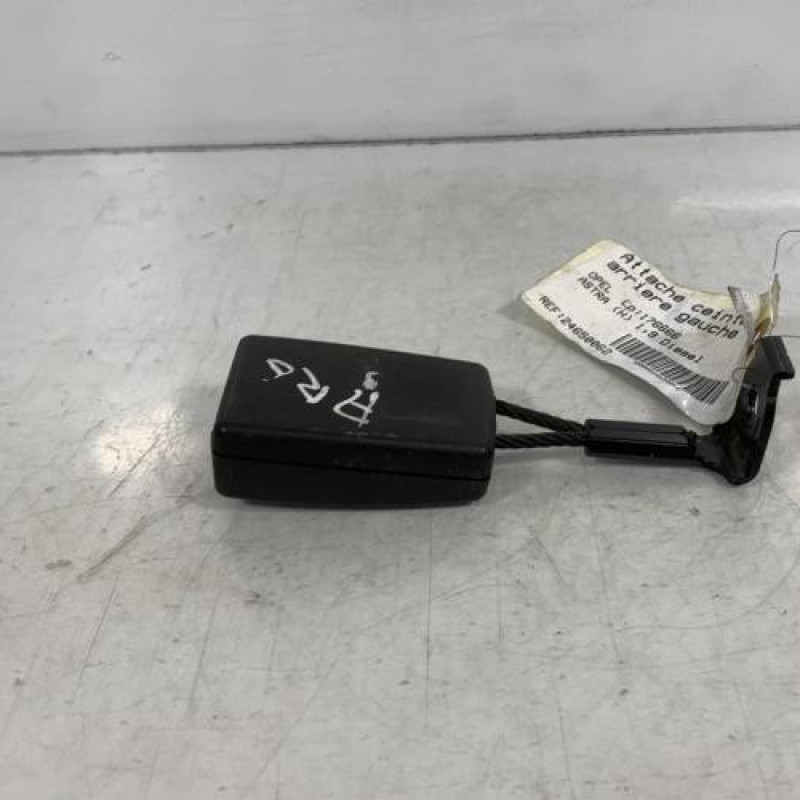 Attache ceinture arriere gauche OPEL ASTRA H Photo n°3
