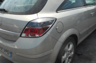 Ceinture arriere droit OPEL ASTRA H
