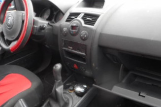 Pivot de moyeu avant gauche RENAULT MEGANE 2