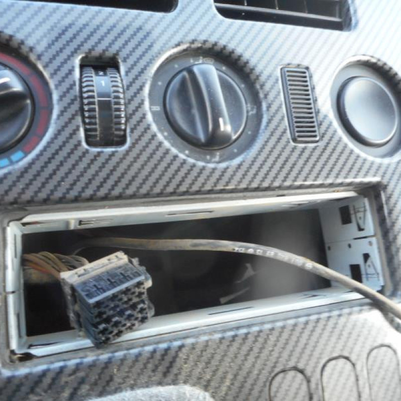 Serrure arriere droit MERCEDES VITO 638 Photo n°8