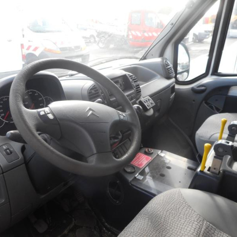 Porte avant droit CITROEN JUMPER 2 Photo n°10