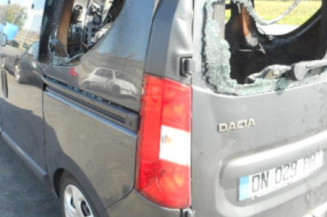 Bras essuie glace avant gauche DACIA DOKKER
