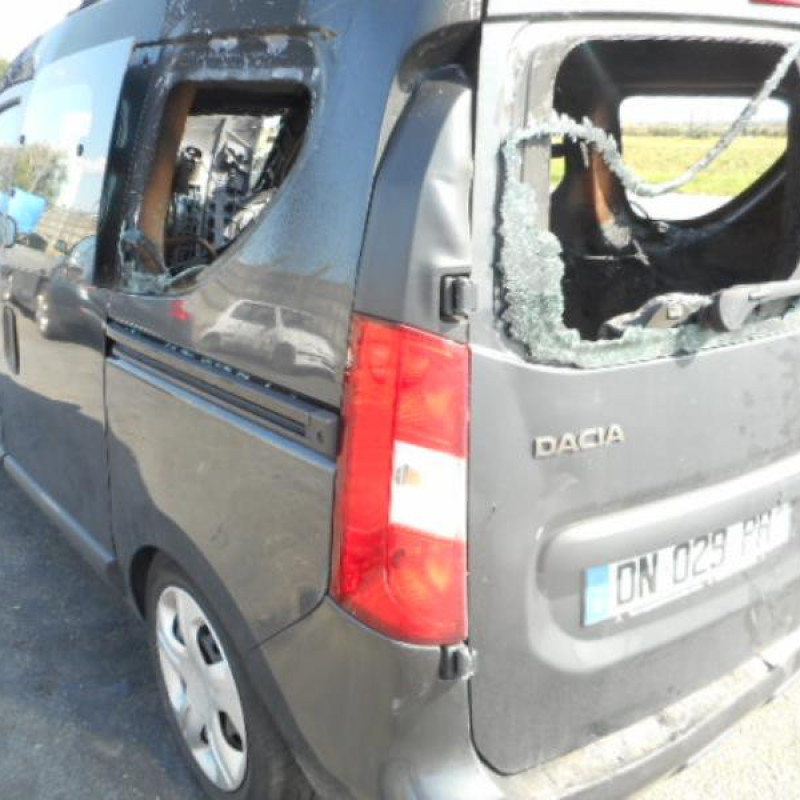 Bras essuie glace avant gauche DACIA DOKKER Photo n°4