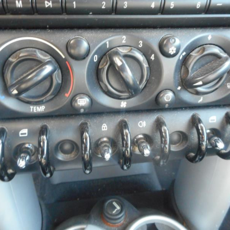 Ceinture arriere gauche MINI MINI 1 R50/R53 Photo n°9