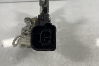 Serrure avant droit TOYOTA AYGO 1