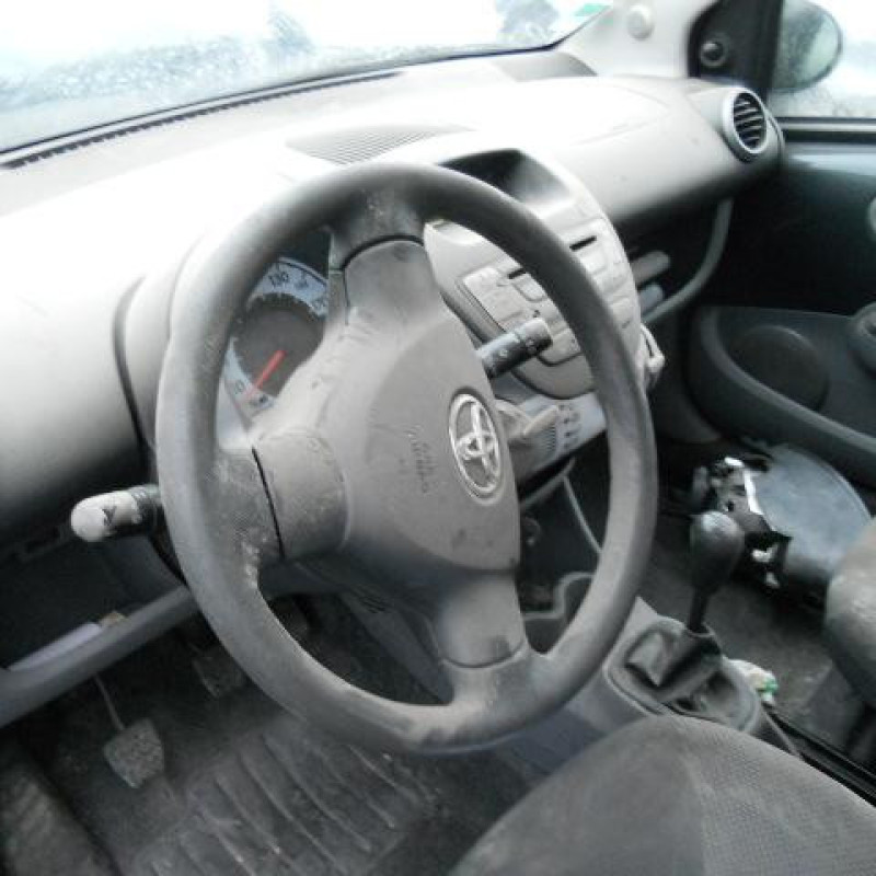 Serrure avant droit TOYOTA AYGO 1 Photo n°10
