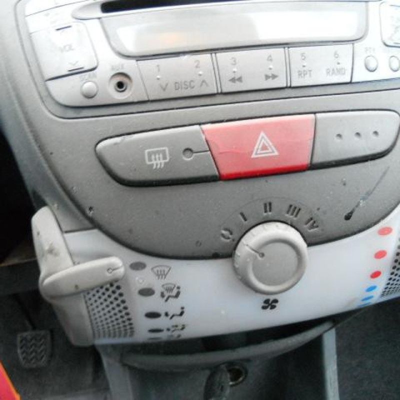 Serrure avant droit TOYOTA AYGO 1 Photo n°11