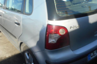 Com (Bloc Contacteur Tournant+Commodo Essuie Glace+Commodo Phare) VOLKSWAGEN POLO 4